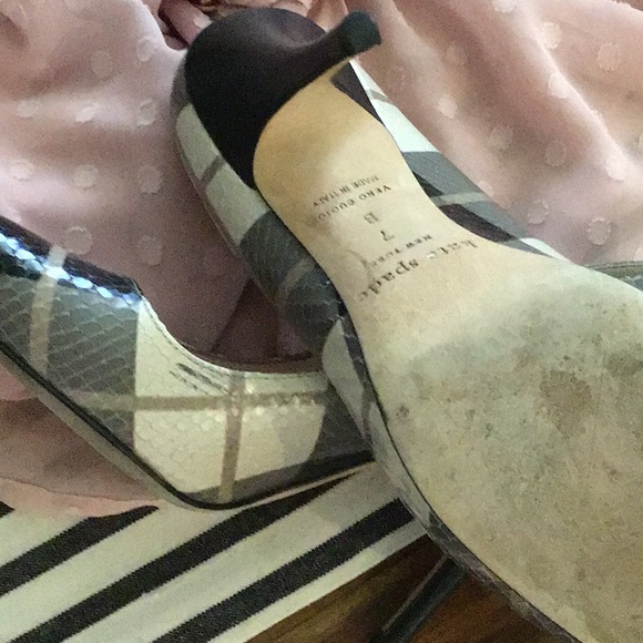 Kate Spade Gray & Black plaid pumps - Picture 3 of 4